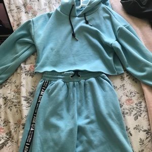 iamgia sweatsuit